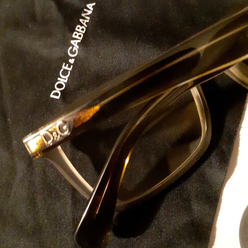 Dolce & Gabbana Mens Glasses w clear lenses non prescription, Case, and cloth.